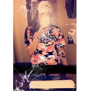 Meet your Posher, Alexis